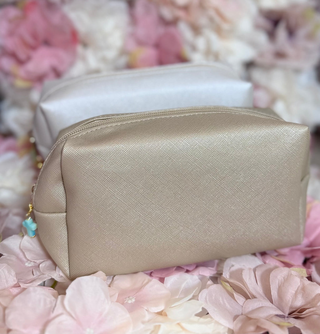 Grace Pouch
 ✨